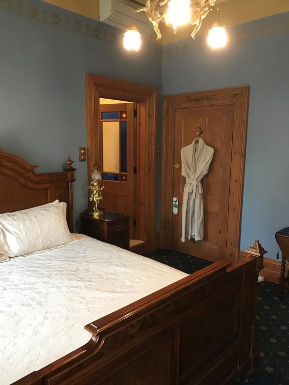 Freeman On Ford Bed & Breakfast Beechworth Exterior photo